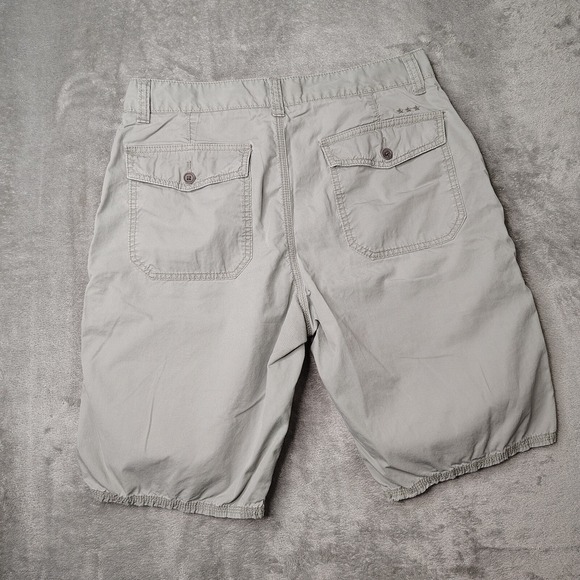 John Varvatos USA Shorts Mens 31 Grey Chino Flat Front Casual‎ Outdoors Golf - Picture 1 of 9